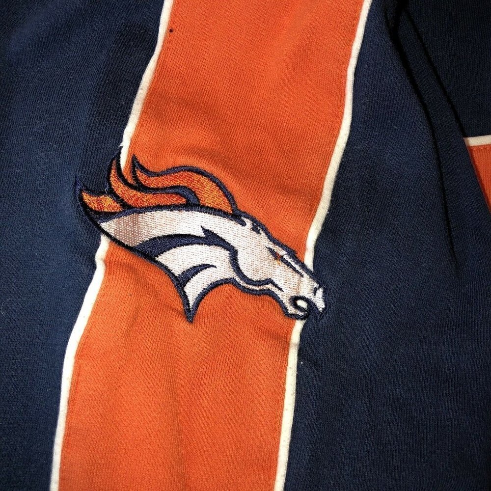 Vintage Puma DENVER BRONCOS V-Neck Embroidered Logo Pullover Sweatshirt - Picture 6 of 12